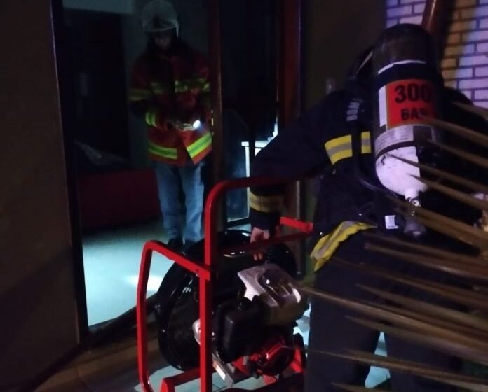 Princípio de incêndio em residência é controlado pelos Bombeiros em Concórdia