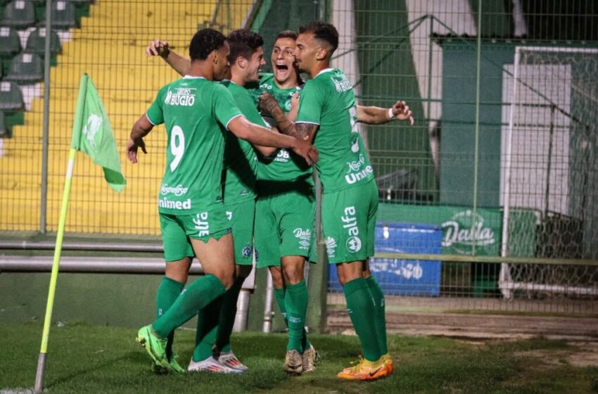Chapecoense vence Nação Esportes por 1 a 0 e entra no G4 da Copa Santa Catarina