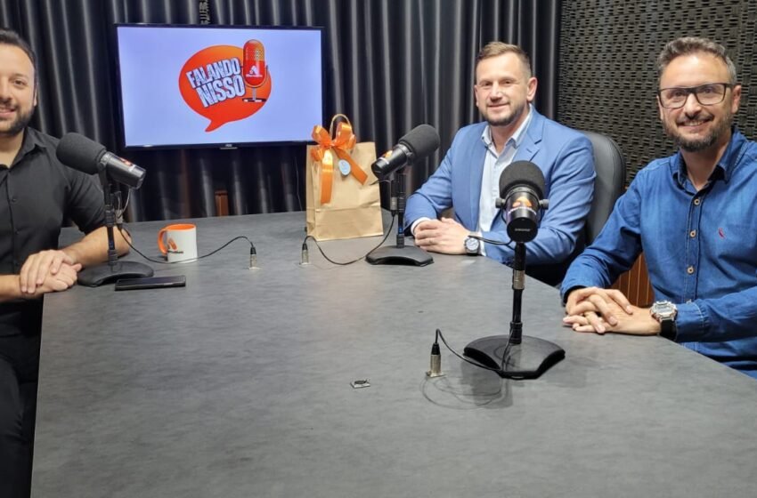 Entrevista com os eleitos de Faxinal dos Guedes no Podcast Falando Nisso
