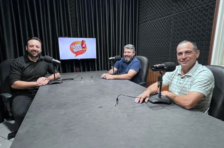  Entrevista com o prefeito e vice eleitos de Bom Jesus no Podcast Falando Nisso