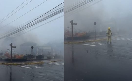 Avião de pequeno porte cai sobre loja na Avenida das Hortênsias em Gramado (RS)