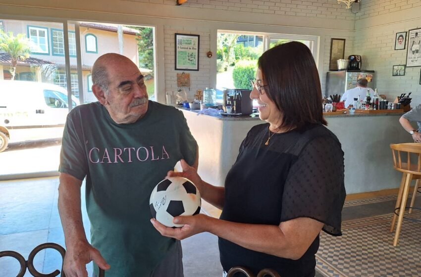 HRSP divulga a história de uma bola autografada e a solidariedade de uma família xanxerense