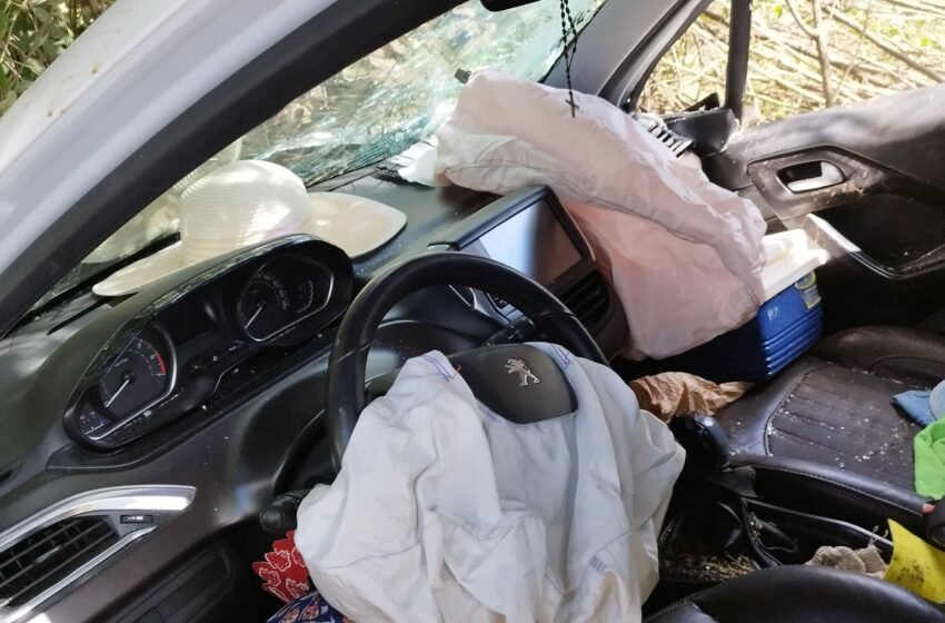 Colisão entre caminhão e carro com placas argentinas deixa feridos na BR-282