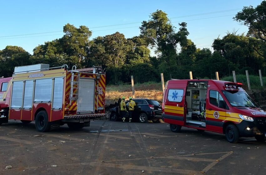  Homem morre após carro colidir contra muro na SC-480, em Xanxerê