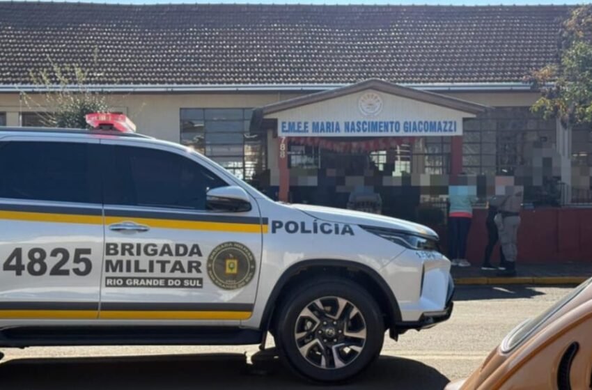  URGENTE: Ataque a facão deixa feridos em escola no centro de Estação