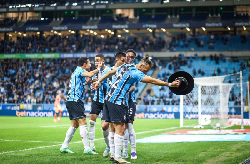 Grêmio vence Fortaleza com dois gols de Braithwaite e encerra jejum no Brasileirão