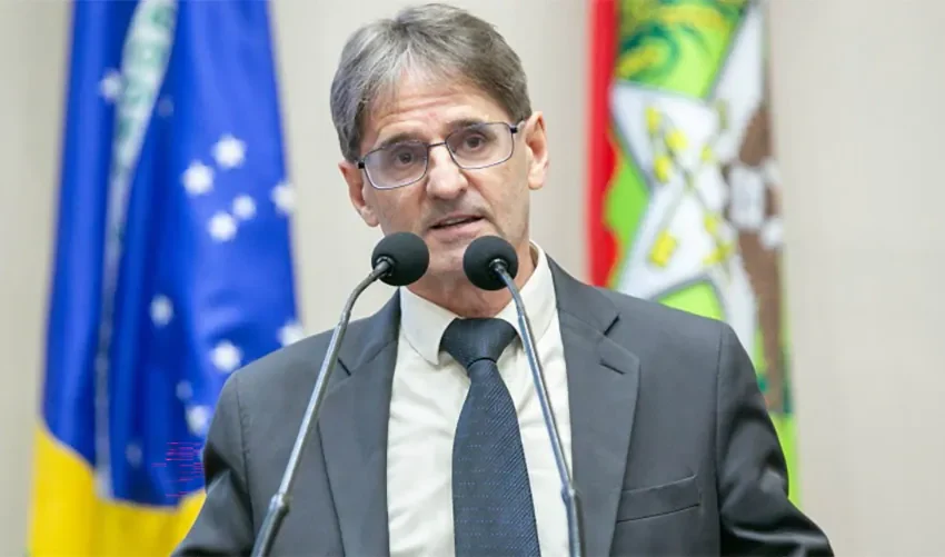  Saretta propõe implantação de centro integrado para infância e adolescência em Santa Catarina