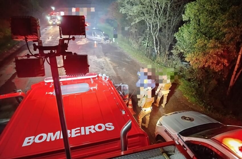  Grave colisão entre veículos deixa nove vítimas, incluindo uma fatal, na BR-282 em Iraceminha