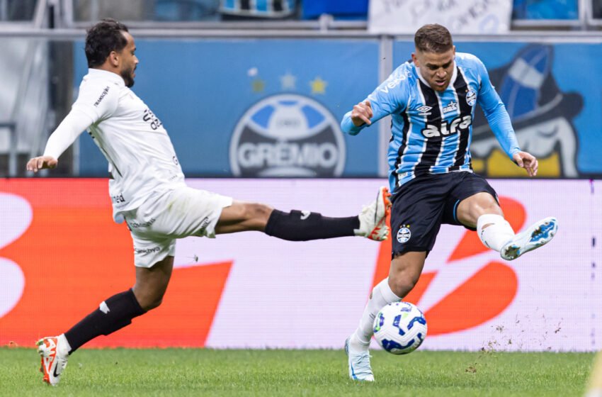  Grêmio empata sem gols com o Ceará na Arena pela 21ª rodada do Brasileirão