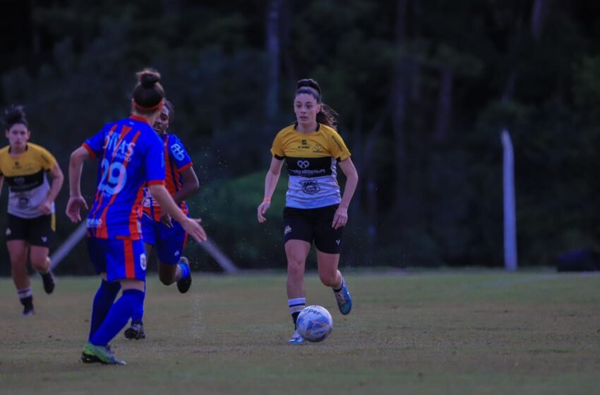  Atleta de Faxinal dos Guedes viaja à China para disputar Jogos Universitários