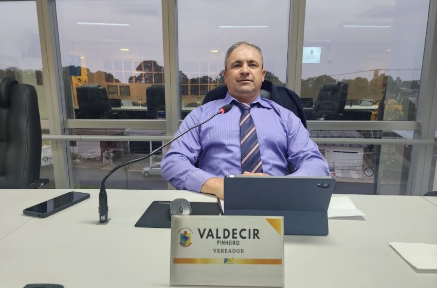  Vereador Valdecir Pinheiro debate investimentos em infraestrutura rural e coleta de lixo em Faxinal dos Guedes