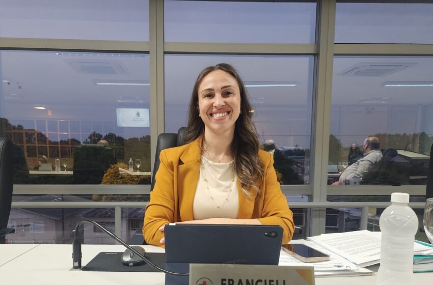  Vereadora Francieli destaca ações ambientais e culturais em Faxinal dos Guedes