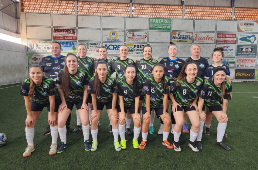  Duas vitórias em um só dia: no feminino Kompasso de Faxinal dos Guedes é campeão da Copa LDX