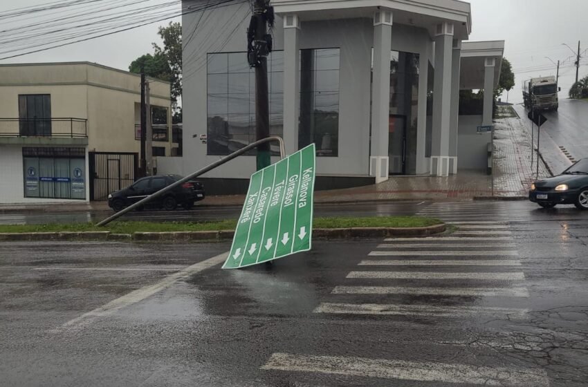  Defesa Civil Regional monitora destelhamentos causados por ventos fortes na região de Xanxerê