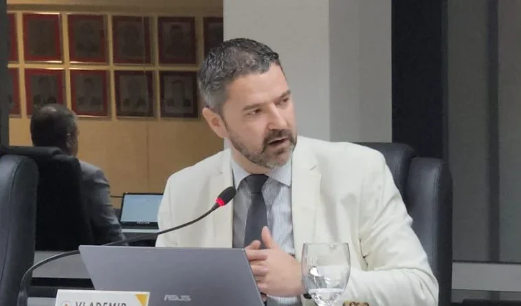  Presidente da Câmara destaca investimentos, faz agradecimentos e destaca aprovação de projetos em sessão legislativa