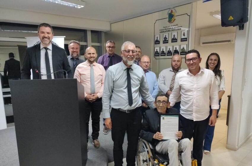  Câmara de Vereadores presta homenagem a famílias pioneiras de Faxinal dos Guedes