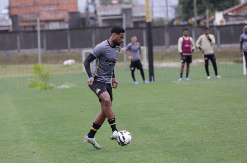  Criciúma intensifica preparação para enfrentar a Ferroviária pela Série B