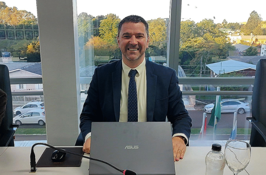  Presidente do legislativo destaca investimentos, homenagens e obras em andamento