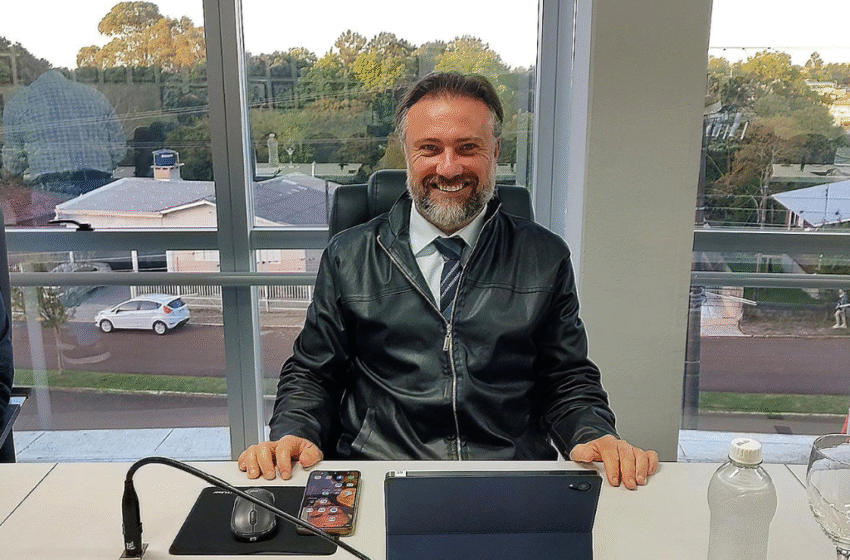  Vereador Fernando Pilatti destaca avanços nas secretarias e elogia servidores municipais