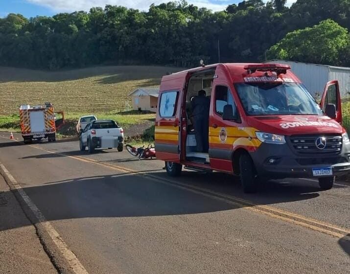  Corpo de Bombeiros é acionado para atender colisão em Maravilha