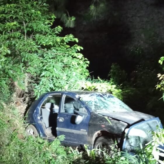 Acidente de trânsito na BR 282 mobiliza Bombeiros de Pinhalzinho e Modelo