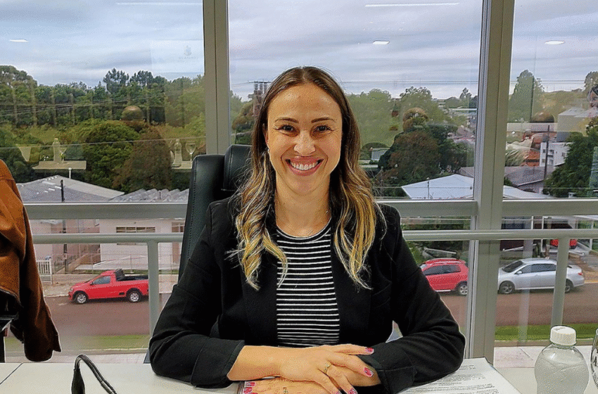  Vereadora Francieli Baptista Picinatto destaca combate à violência contra a mulher e pede melhorias no ginásio municipal