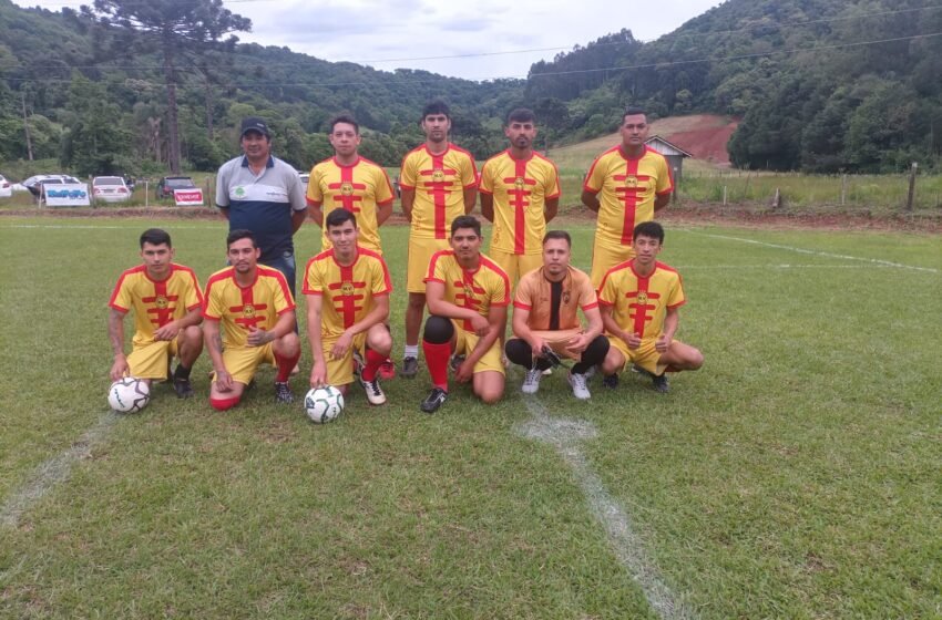  Segunda rodada da Copa Regional de Futebol 7 agita a Gruta Boa Esperança em Faxinal dos Guedes