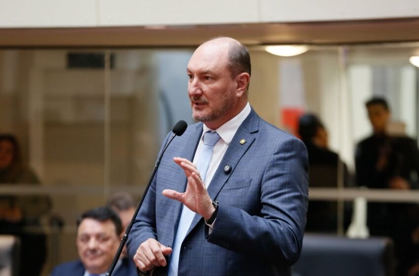  Mauro De Nadal comemora avanço das obras de recuperação da BR-282 entre São Miguel do Oeste e Maravilha