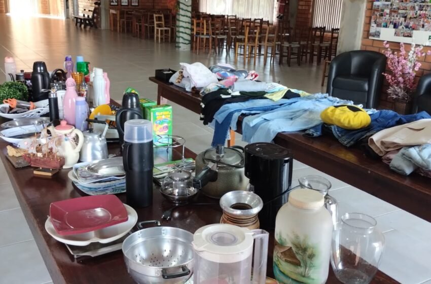  Brechó Beneficente e entrega de pizzas em Faxinal dos Guedes arrecadam recursos para animais abandonados