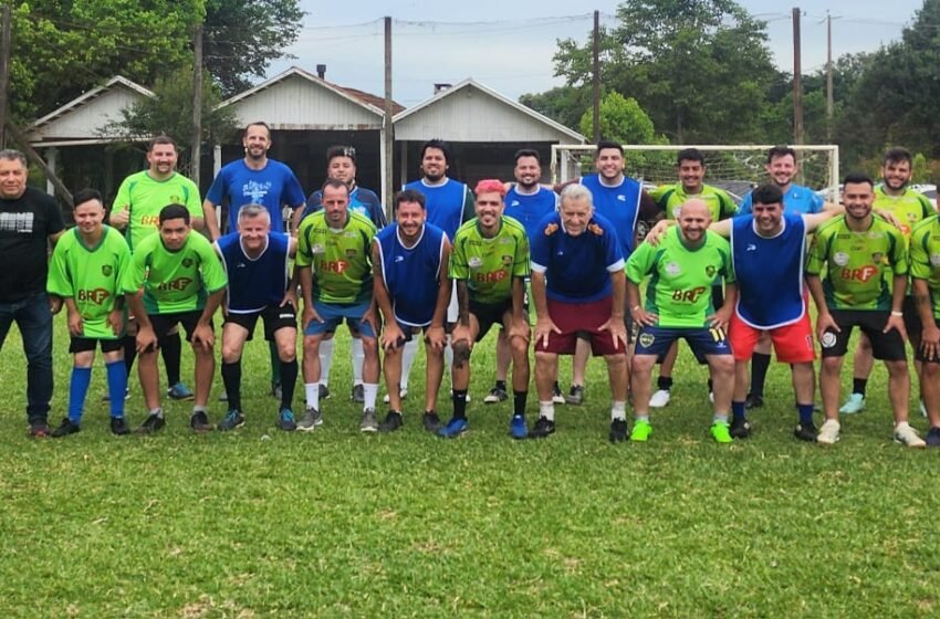  Jogo das Lendas do Rádio reúne gerações em clima de confraternização em Xaxim