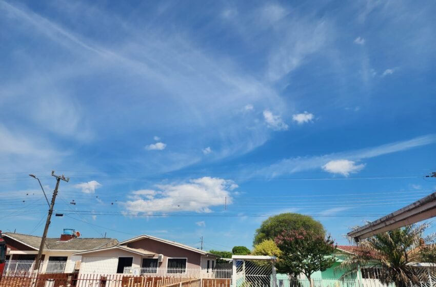  Fim de semana de calor intenso e risco de temporais em Santa Catarina